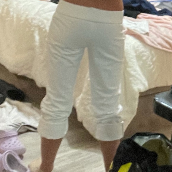 Meet your Posher, Ti - Picture 1 of 17